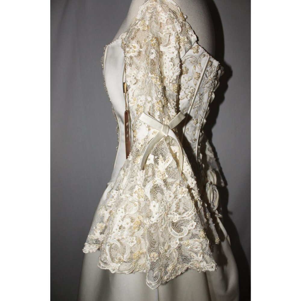 Lenovia#9513 Victorian Style Heavy Satin Bridal Gown-Size 12-LIGHT GOLD-NWT - Picture 7 of 13